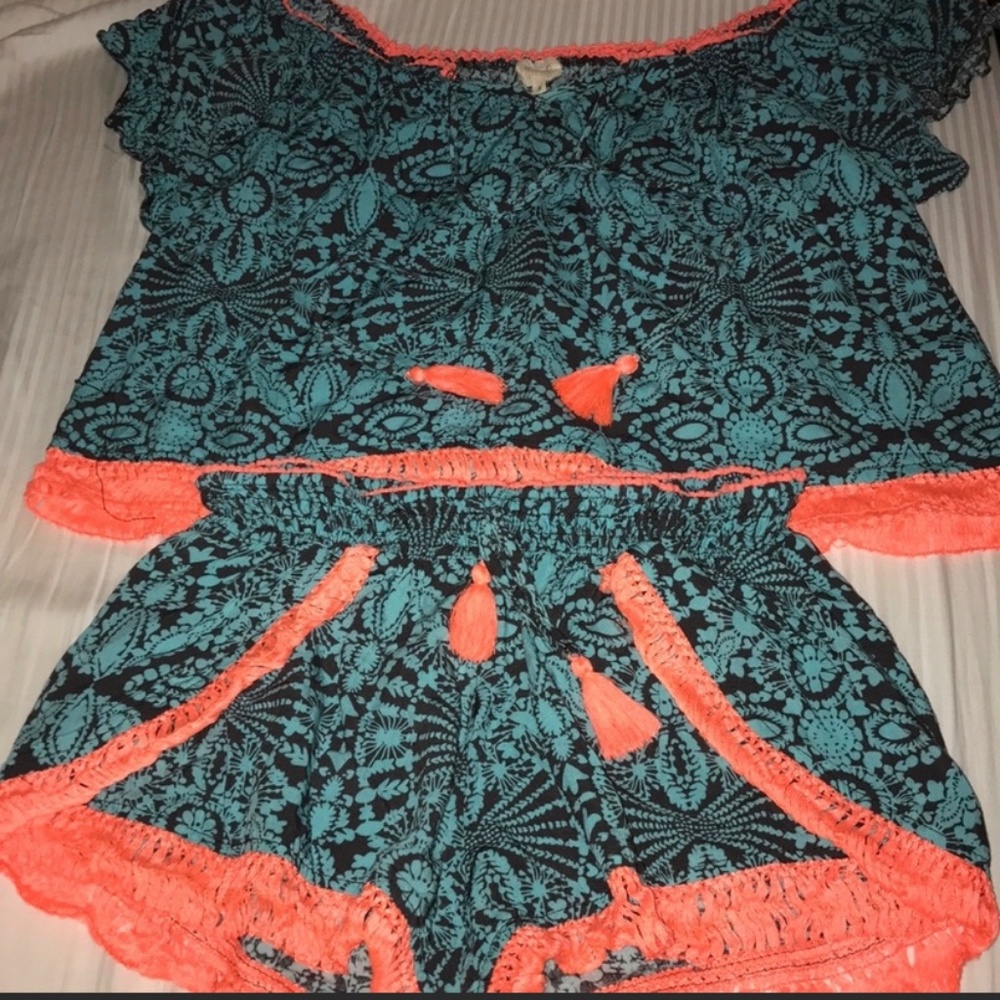 Surf Gypsy 2 piece set Size Small